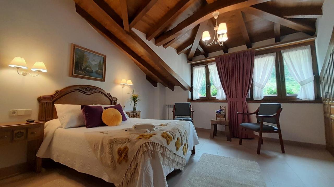 Apartamentos El Haya Cosgaya Ngoại thất bức ảnh