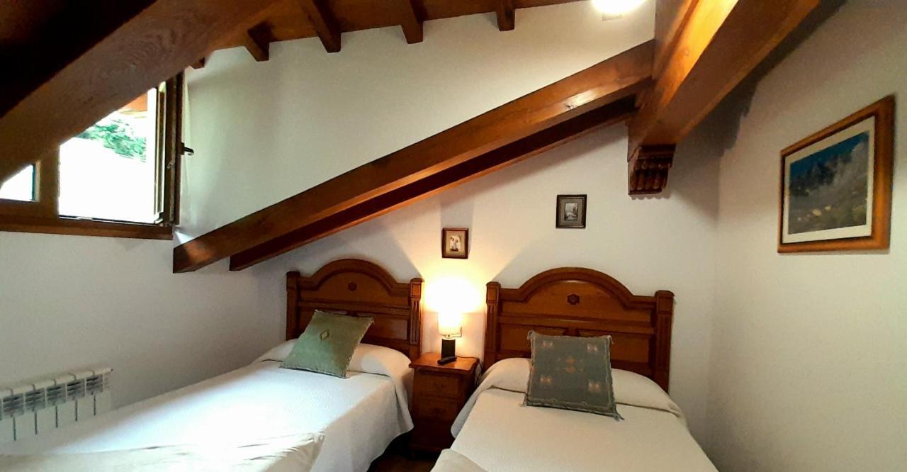 Apartamentos El Haya Cosgaya Ngoại thất bức ảnh